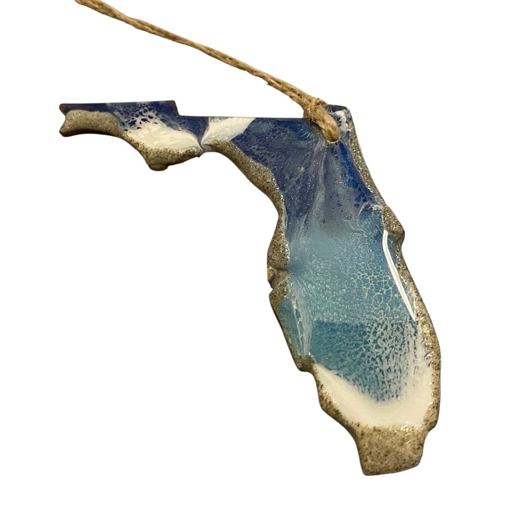 NWT Handmade Florida Souvenir Christmas Ornament Beach Themed Resin Art Vacation